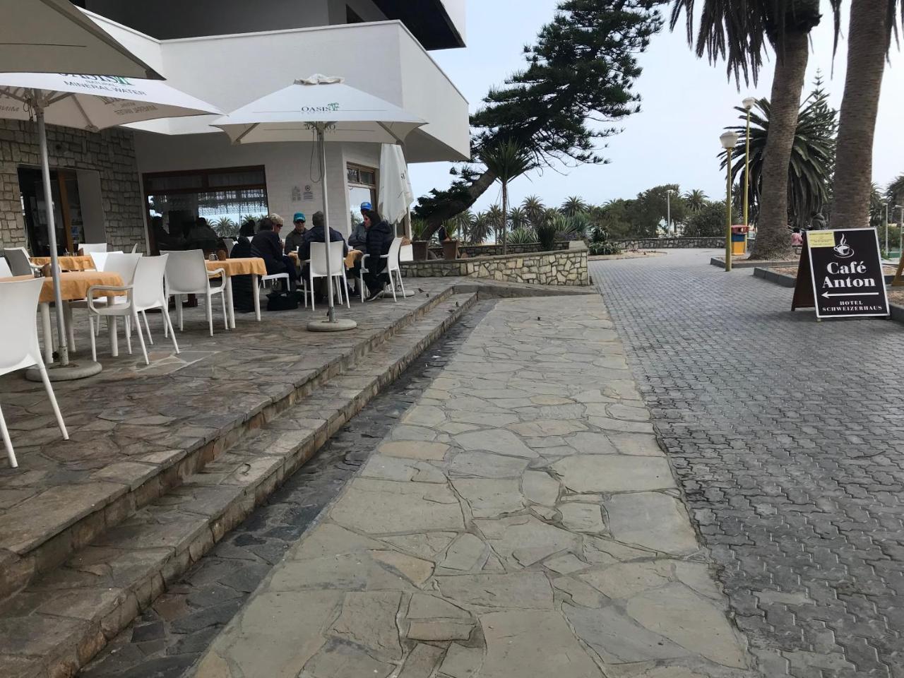 Hotel Schweizerhaus/Cafe Anton Swakopmund Ngoại thất bức ảnh