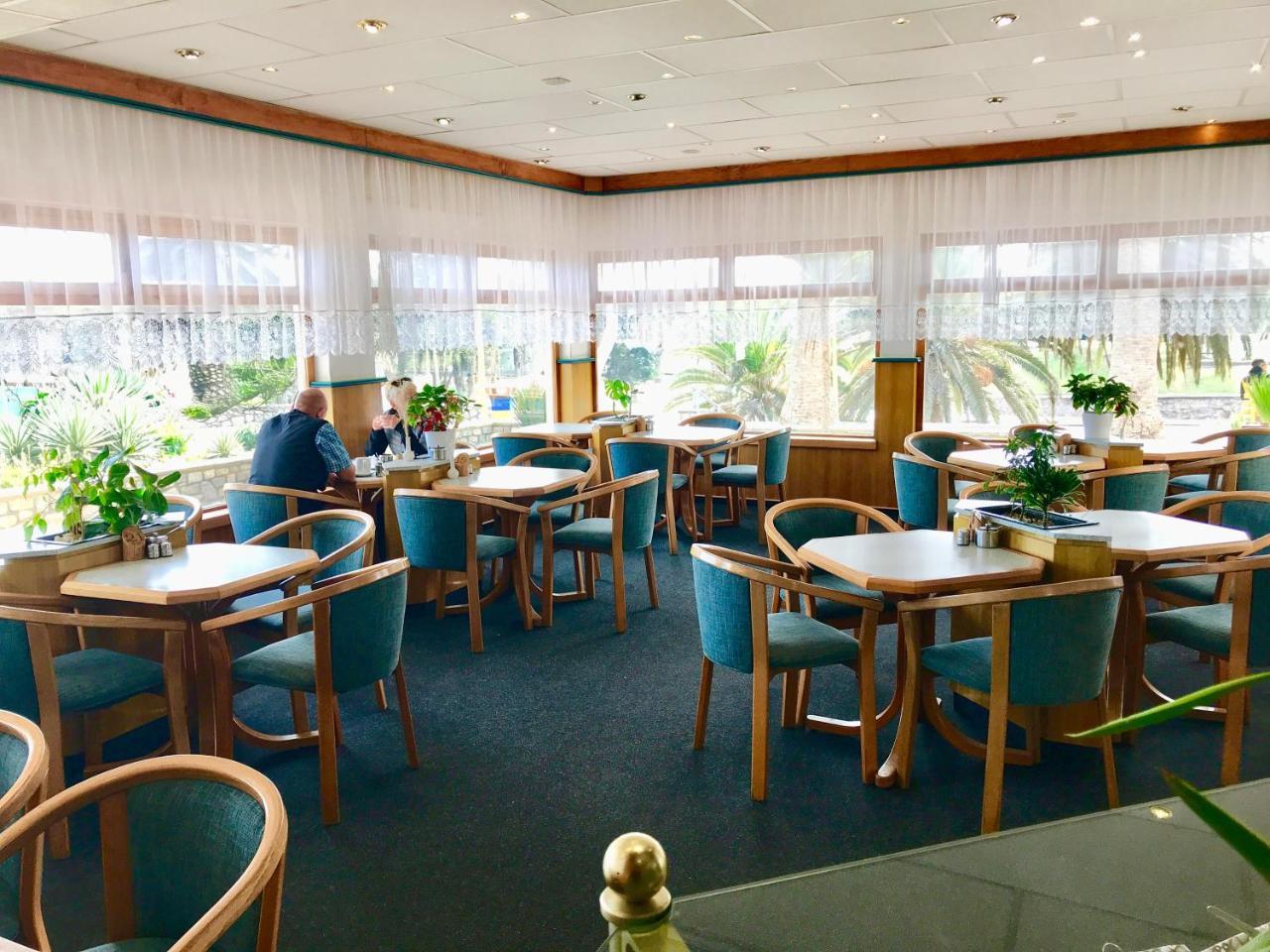 Hotel Schweizerhaus/Cafe Anton Swakopmund Ngoại thất bức ảnh